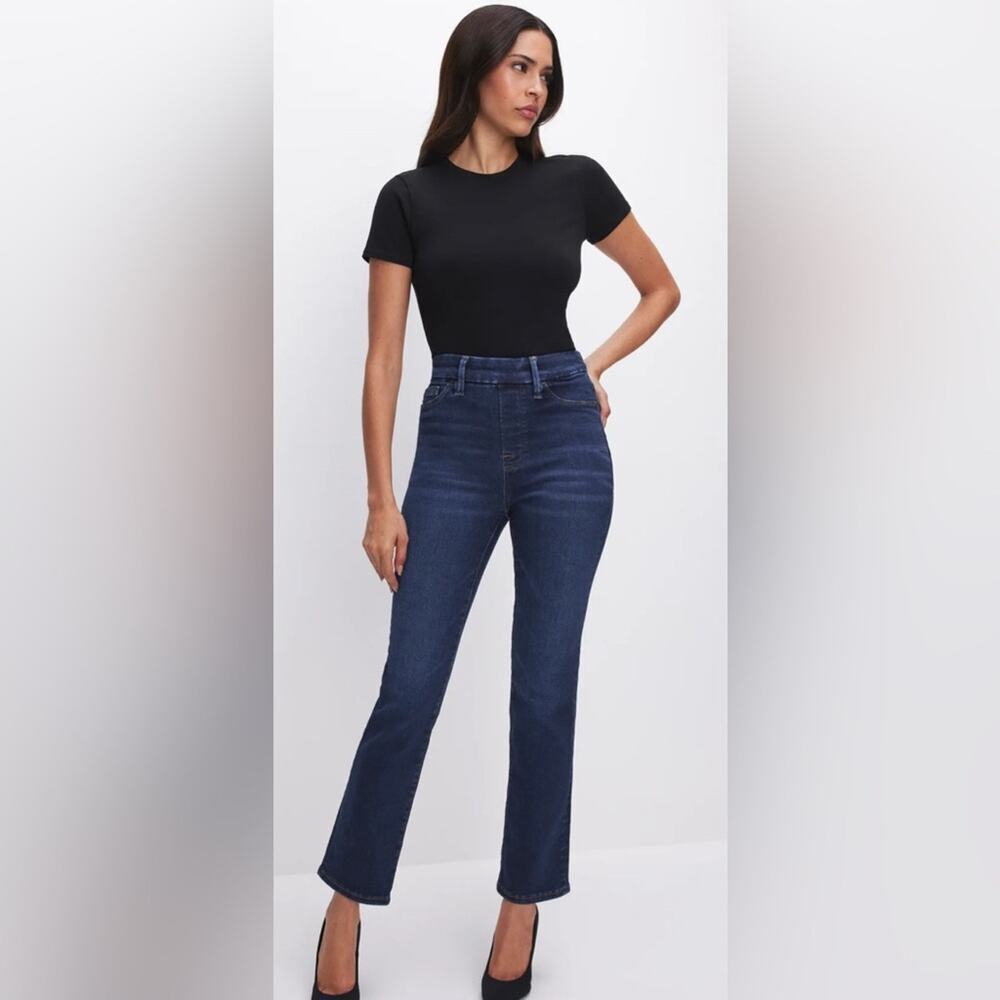 NWT Good American Dark Blue Straight Leg Jeans Sz M Fits 4/S